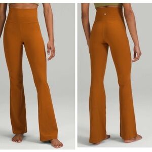 Lululemon Groove Super-High-Rise Flared Pant Nulu